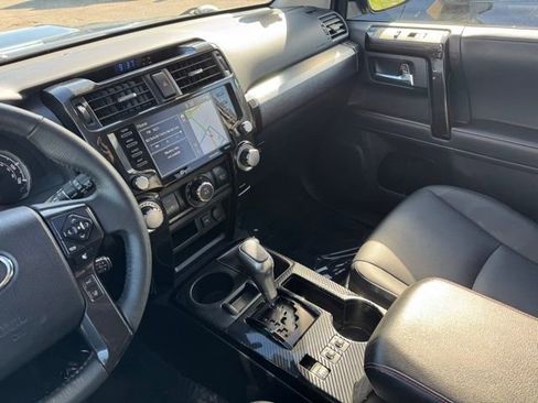 Used 2020 Toyota 4Runner TRD Off-Road Premium w/ Moonroof Package AWD/4WD image 16
