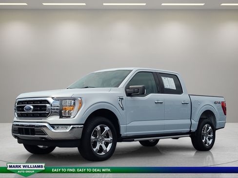Certified 2022 Ford F150 XLT w/ Equipment Group 302A High AWD/4WD image 8