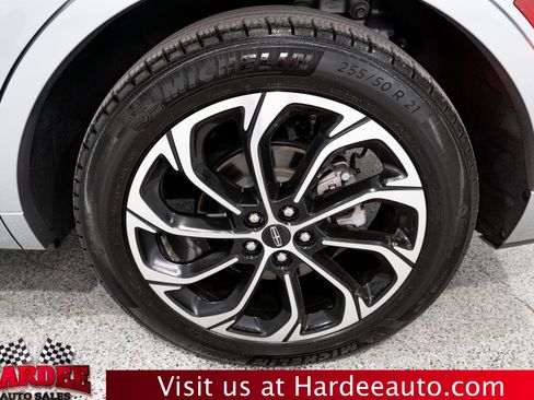 Used 2024 Lincoln Nautilus Reserve w/ Equipment Group 202A AWD/4WD image 10