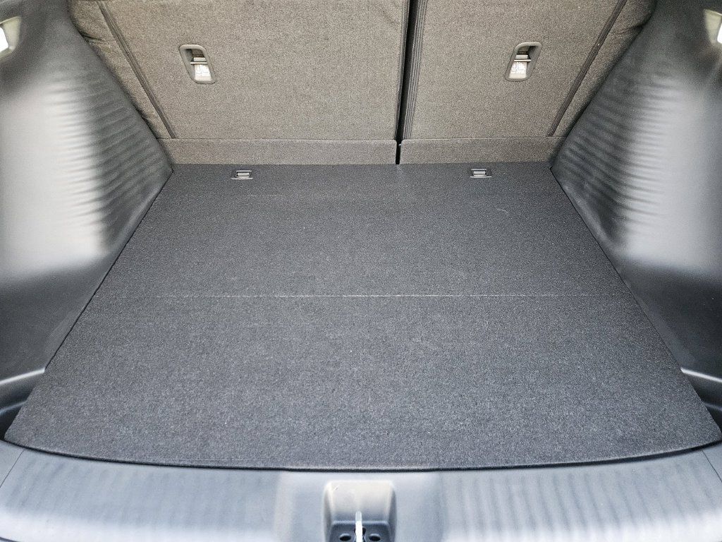 New 2027 Honda HR-V LX image 10