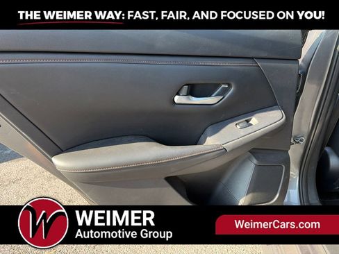 Used 2023 Nissan Sentra SR FWD image 10
