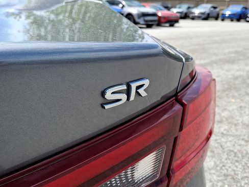 Used 2016 Nissan Maxima SR FWD image 31