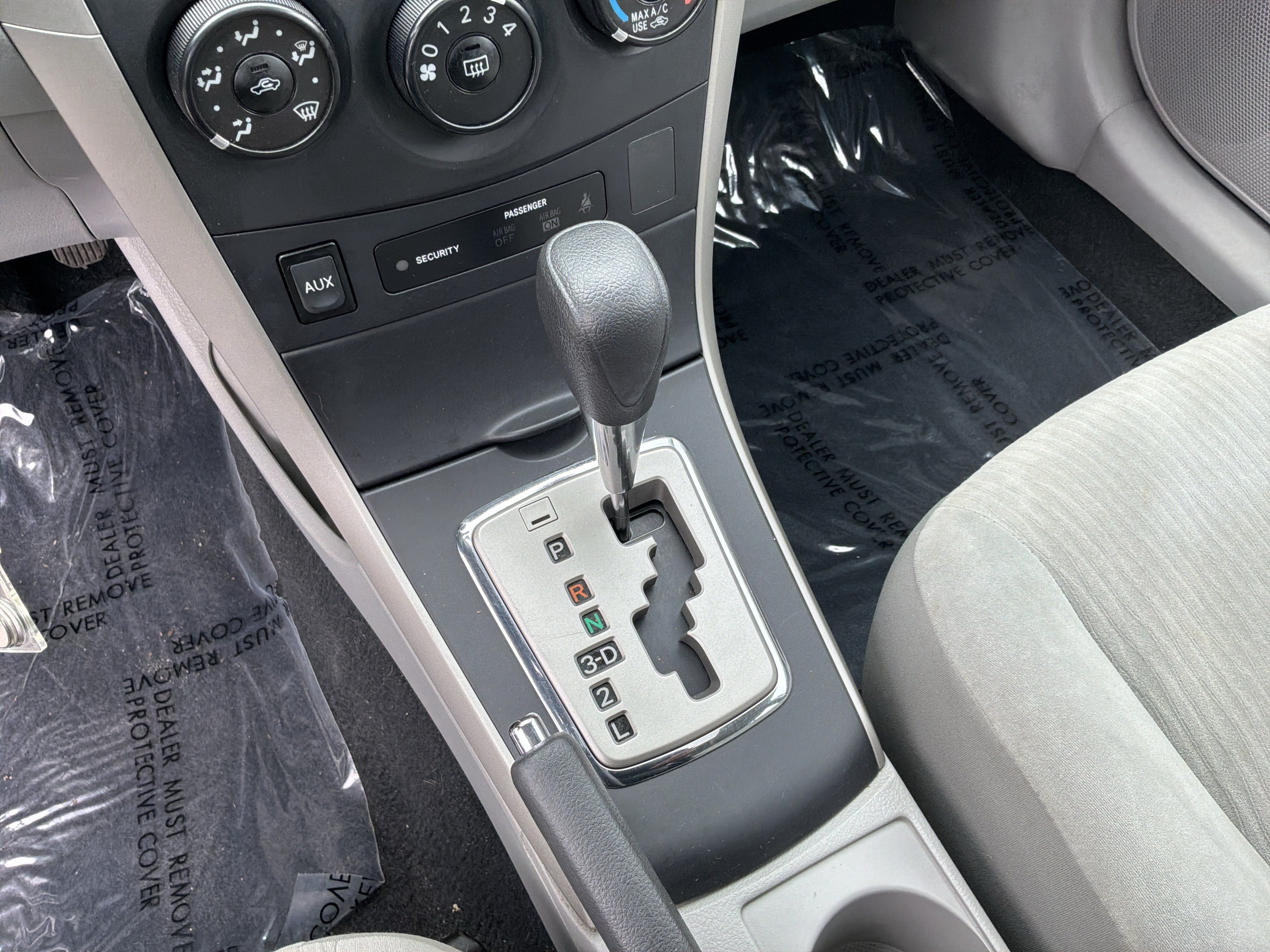 Used 2010 Toyota Corolla LE w/ All Weather Guard Pkg FWD image 24