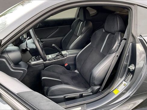 Used 2024 Toyota GR86 Premium RWD image 20