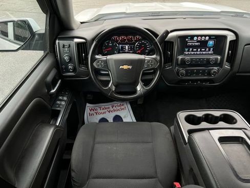 Used 2019 Chevrolet Silverado 1500 LT AWD/4WD image 31