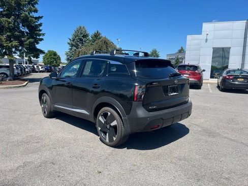 Certified 2026 Nissan Kicks SR w/ SR Premium Package AWD/4WD image 3