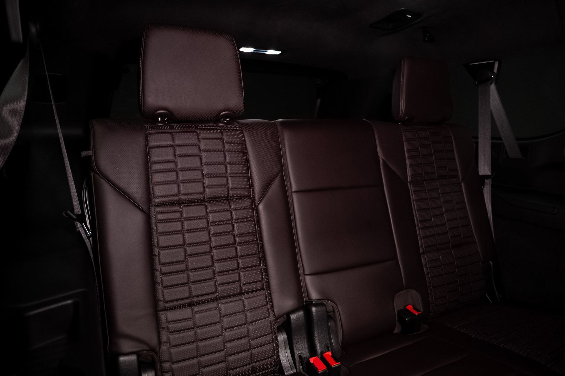 Used 2022 Cadillac Escalade ESV Premium Luxury Platinum w/ LPO, Floor Liner Package AWD/4WD image 68