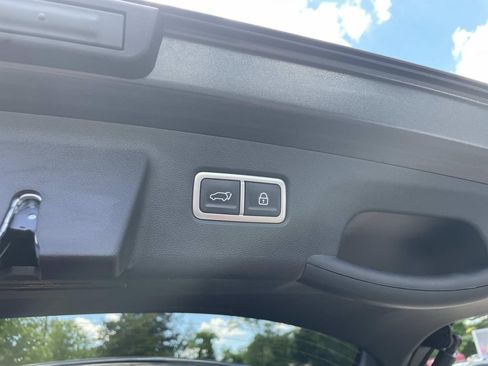 Used 2023 Kia Sorento SX AWD/4WD image 8