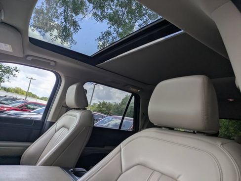 Used 2022 Ford Expedition Limited RWD image 26