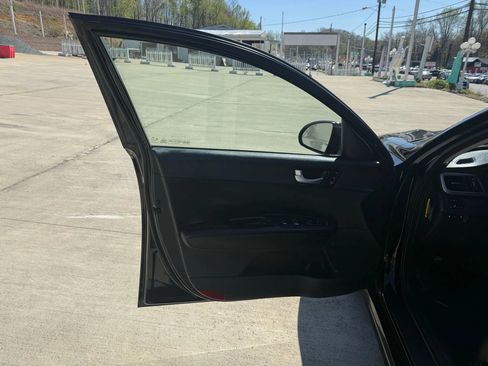 Used 2016 Kia Optima LX w/ Technology Package image 21