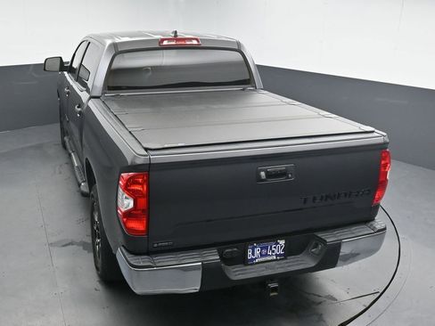 Used 2021 Toyota Tundra SR5 w/ TRD Off-Road Package AWD/4WD image 15