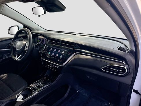 Used 2022 Chevrolet Bolt EUV LT FWD image 27