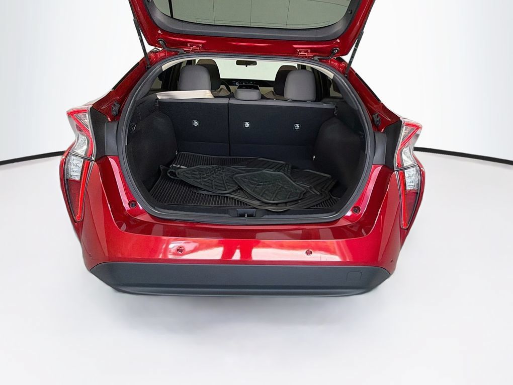 Used 2018 Toyota Prius Three w/ Advanced Technology Package FWD image 23
