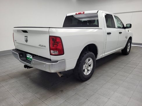 Used 2022 RAM 1500 Classic SLT w/ Electronics Group AWD/4WD image 9