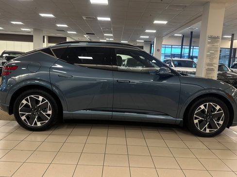 New 2026 Genesis GV60 RWD image 3
