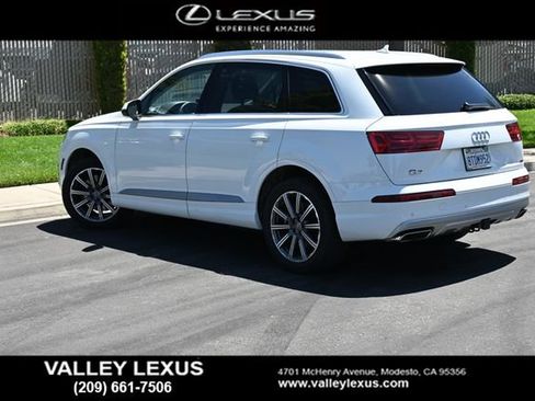 Used 2017 Audi Q7 2.0T Premium Plus w/ Premium Plus Package AWD/4WD image 4