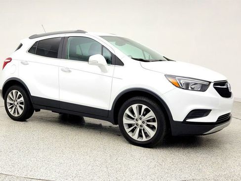 Used 2019 Buick Encore Preferred AWD/4WD image 3