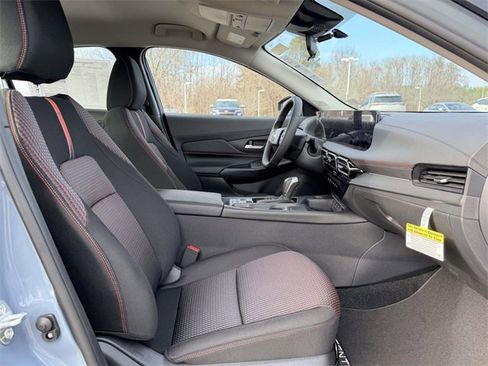 New 2026 Nissan Sentra SR w/ Floor Mat Package image 10