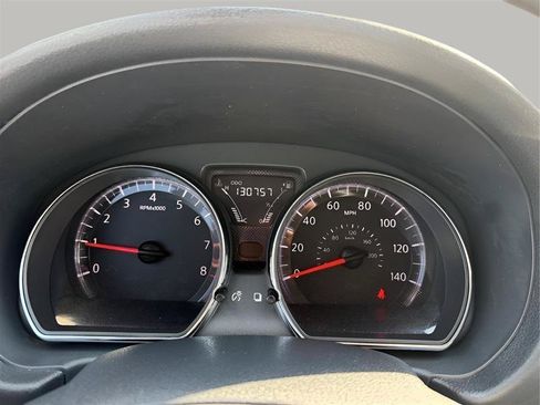 Used 2016 Nissan Versa SV w/ SV Appearance Package FWD image 27
