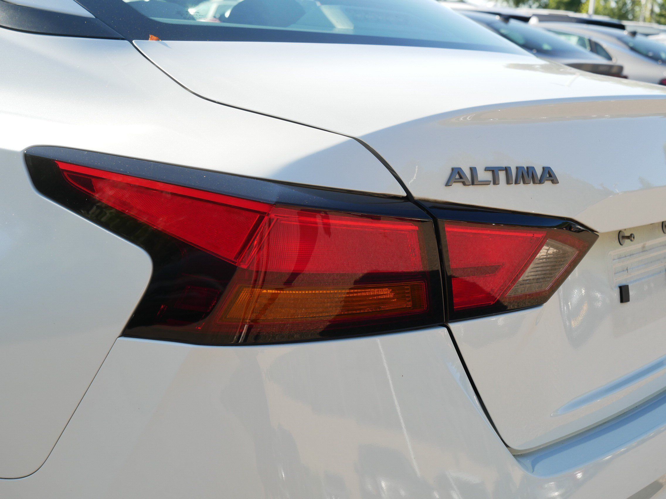 Certified 2024 Nissan Altima 2.5 SV w/ SV Premium Package AWD/4WD image 17