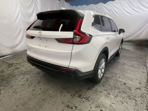 Certified 2025 Honda CR-V EX image 6