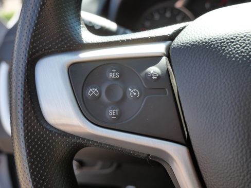 Used 2024 GMC Terrain SLE AWD/4WD image 27