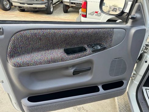 Used 1998 Dodge Ram 3500 Truck 4x4 Regular Cab image 19