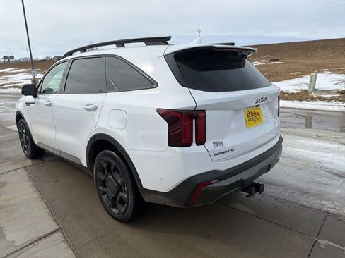 Used 2025 Kia Sorento SX Prestige AWD/4WD image 5