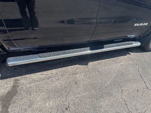 Used 2022 RAM 1500 Laramie AWD/4WD image 44