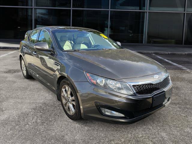 Used 2011 Kia Optima EX w/ Premium Pkg FWD image 2