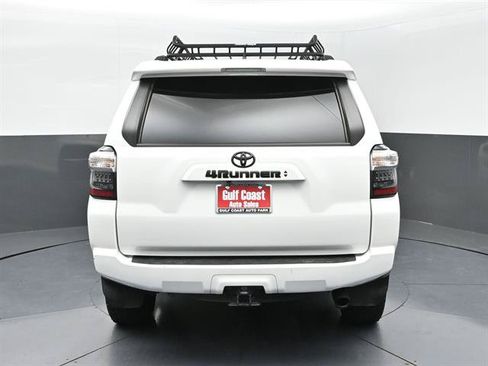 Certified 2022 Toyota 4Runner SR5 Premium w/ Moonroof Package RWD image 28
