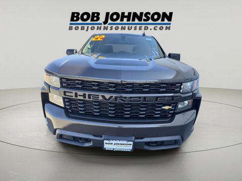 Used 2022 Chevrolet Silverado 1500 Custom image 8