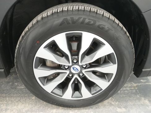Used 2023 Subaru Outback Limited AWD/4WD image 11