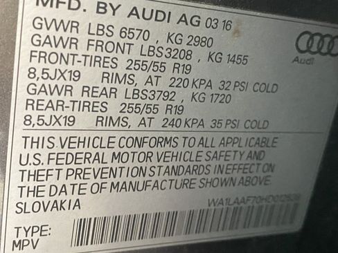 Used 2017 Audi Q7 3.0T Premium Plus w/ Premium Plus Package AWD/4WD image 33