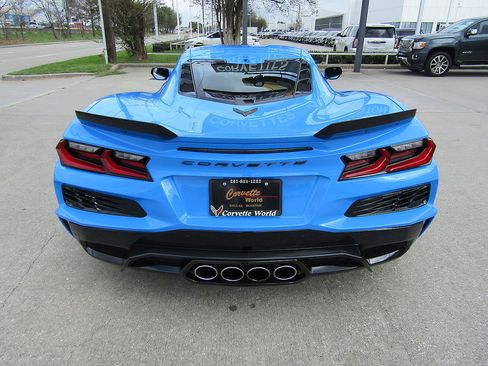 Used 2025 Chevrolet Corvette Z06 image 6