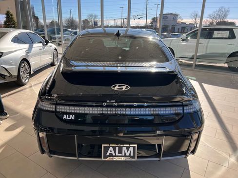 New 2025 Hyundai Ioniq 6 SE image 6