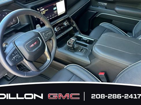 Used 2024 GMC Sierra 1500 AT4X AWD/4WD image 4