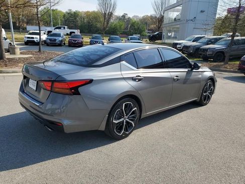 Certified 2023 Nissan Altima 2.5 SR FWD image 4