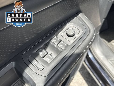 Used 2024 Volkswagen Atlas SE FWD image 11