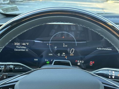 New 2026 Cadillac Lyriq Premium Luxury image 24