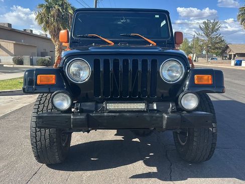 Used 2003 Jeep Wrangler Sahara image 2