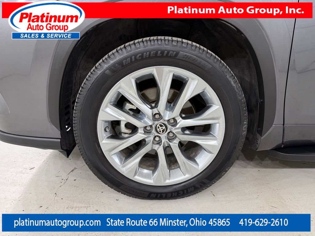 Used 2020 Toyota Highlander Limited FWD image 54