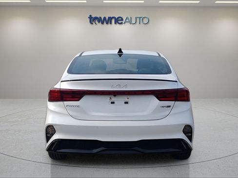 Used 2024 Kia Forte GT-Line FWD image 4