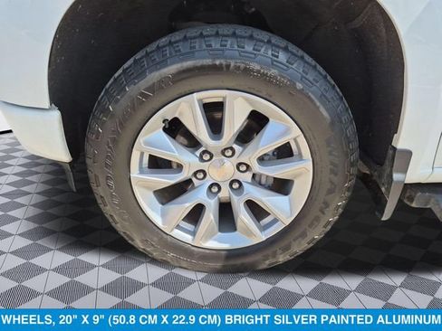 Used 2022 Chevrolet Silverado 1500 Custom AWD/4WD image 10