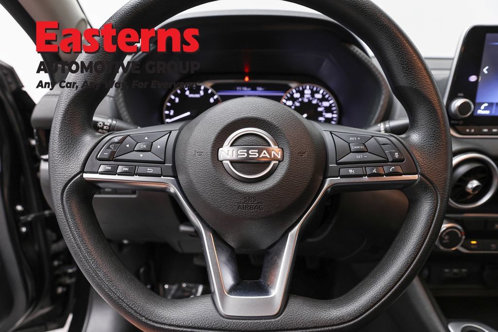 Used 2024 Nissan Sentra SV FWD image 10