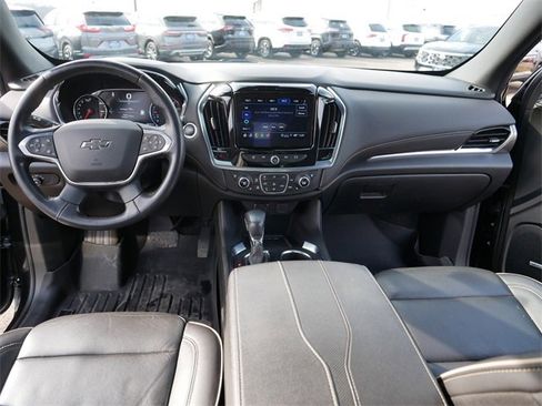 Used 2022 Chevrolet Traverse Premier w/ Redline Edition image 23