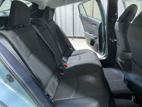 Used 2016 Toyota Prius Two FWD image 13