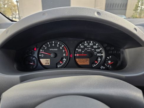 Used 2017 Nissan Frontier SV image 18