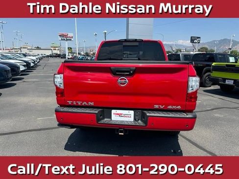Used 2021 Nissan Titan SV w/ SV Convenience Package AWD/4WD image 10