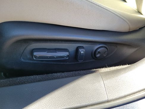 Certified 2023 Honda Accord EX image 16